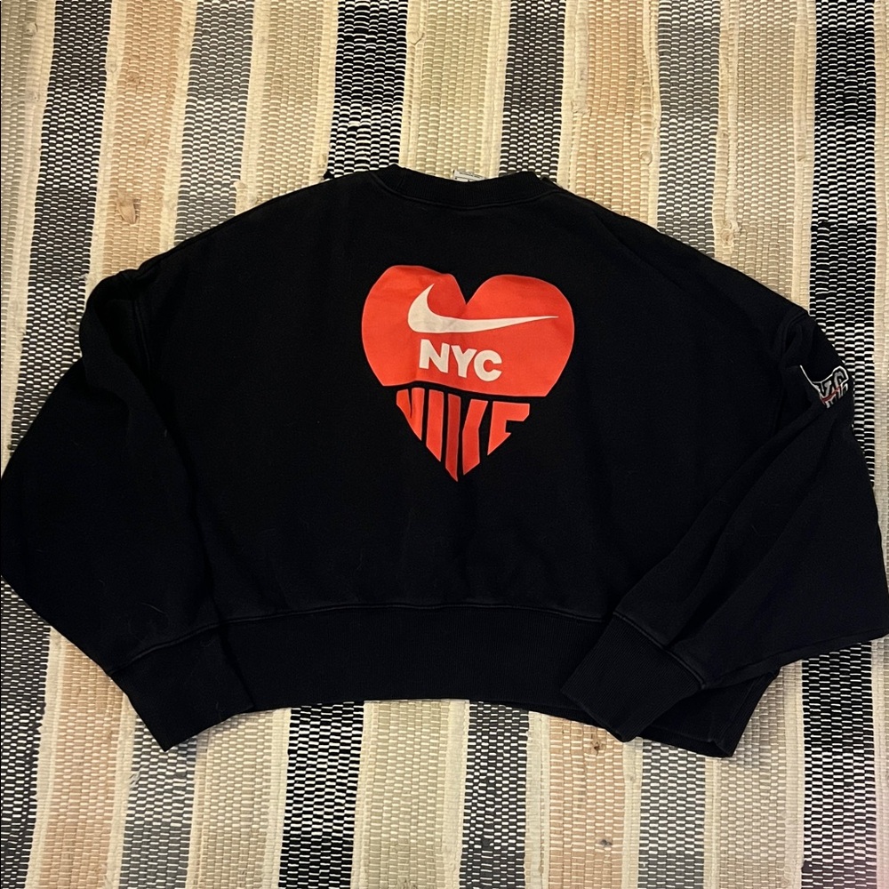 Nike Black Sweatshirt with Red NYC Heart size Medium
